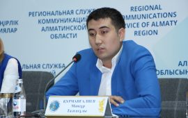 Предприниматель из Талдыкоргана организовал бесплатные курсы английского языка для детей с ограниченными возможностями