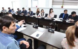 Алматы облысының жастары латын әліпбиіне көшуді қолдады