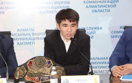 Жетісулық Арман Әшімов ММА аралас жекпе-жегінен жеңіске жетті