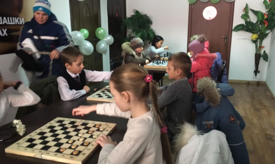 В Талдыкоргане состоялось открытие первого клуба по настольным играм