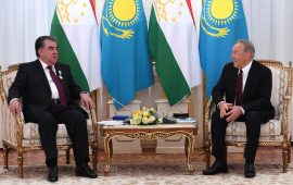 Елбасы Қазақстанға ресми сапармен келген Тәжікстан Республикасының Президенті Эмомали Рахмонмен кездесті