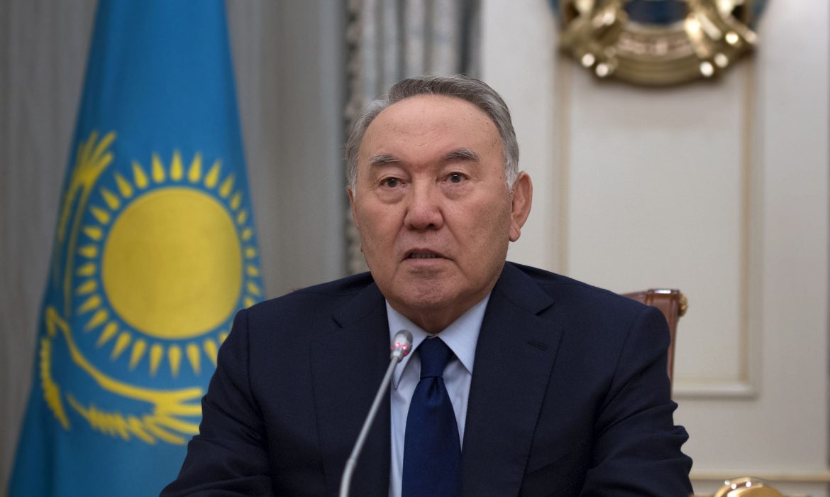 Н.Назарбаев: Үкімет отставкаға кетуге тиіс деп санаймын