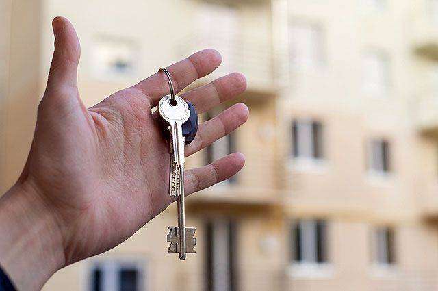 49 сотрудников Нацбюро Алматинской области получили ключи от корпоративных квартир в Талдыкоргане