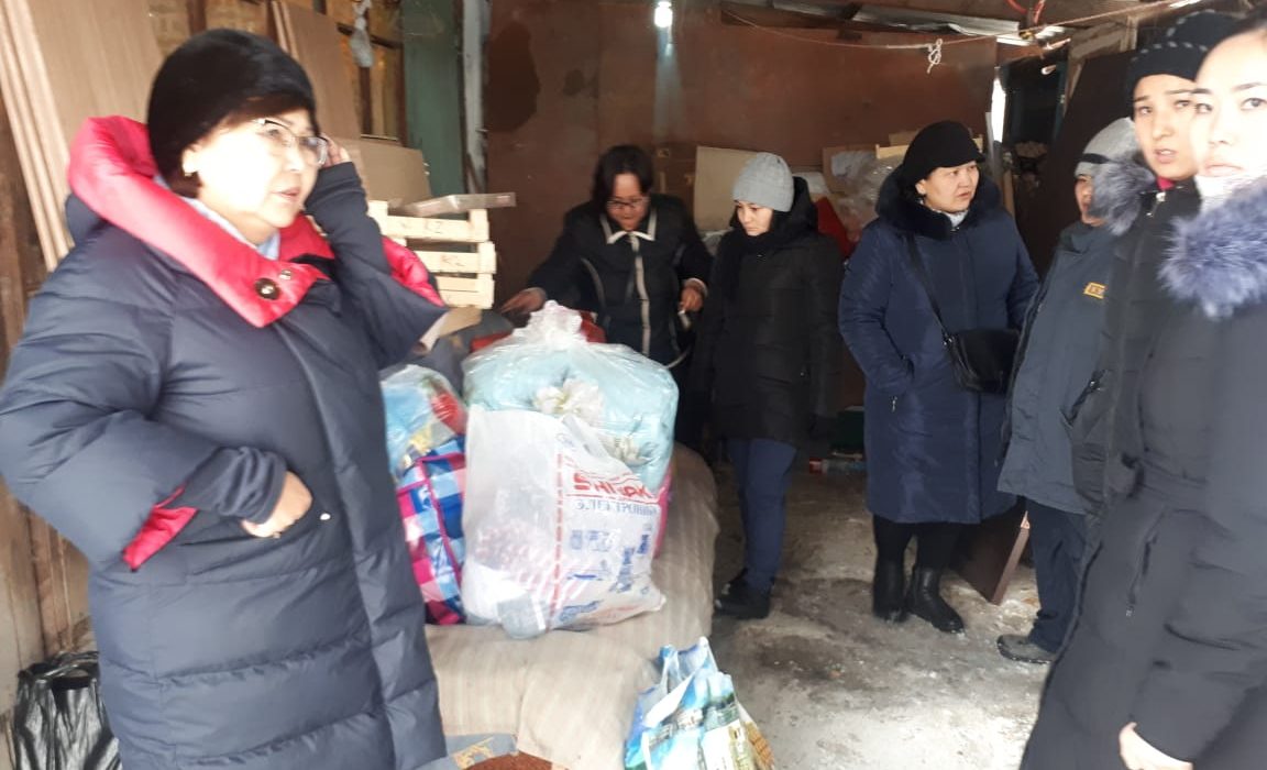 Акимат Илийского района оказал помощь пострадавшей от пожара семье