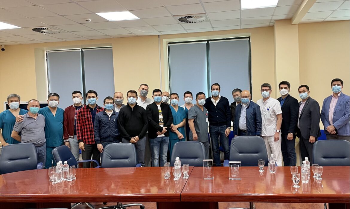 On June 21-22, 2021, the Heart Center hosted a master class on implantation of a new type of valve used in the transcatheter aortic valve implantation (TAVI)