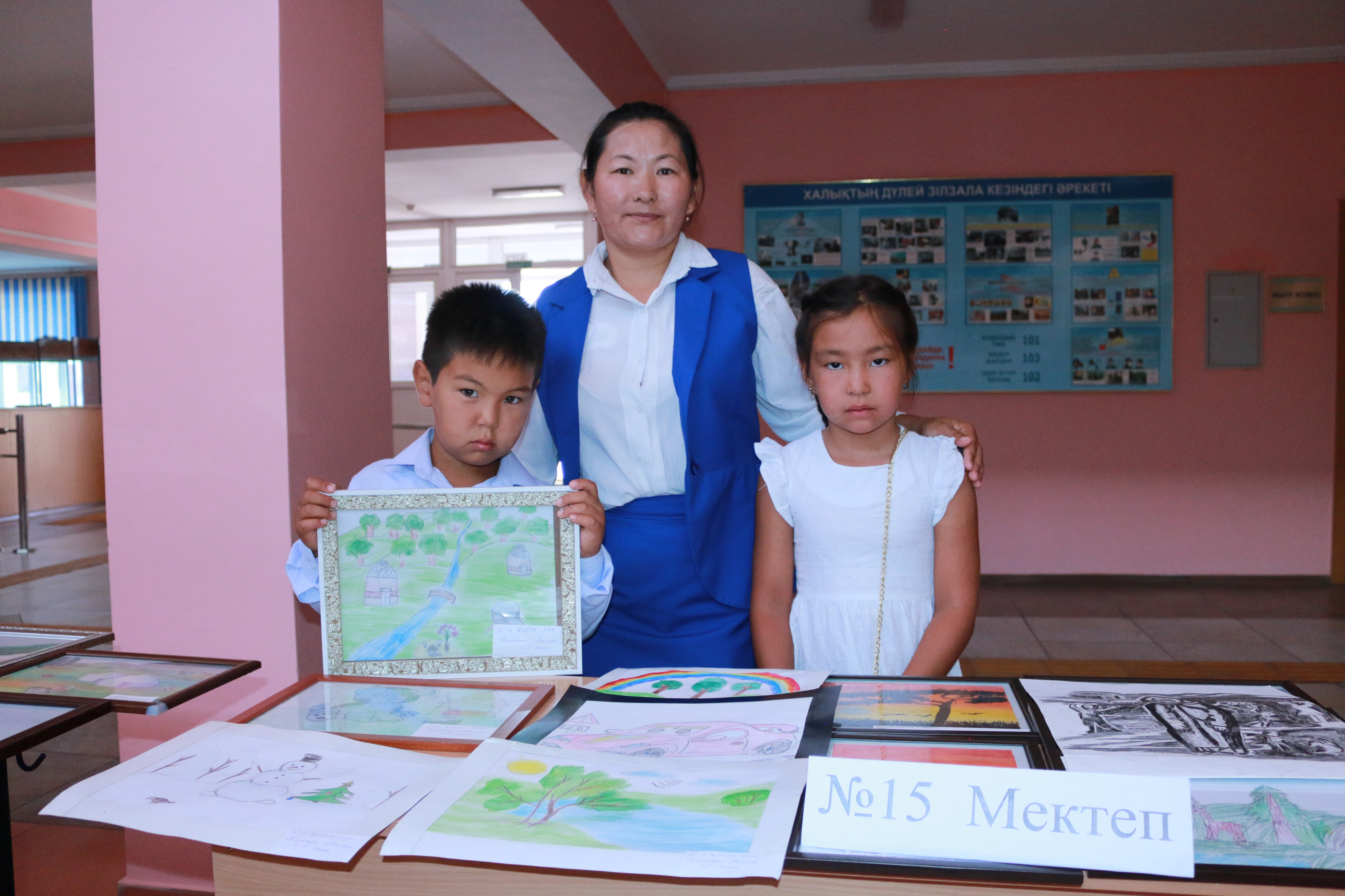 Мұны ересек әйелдер жасайды