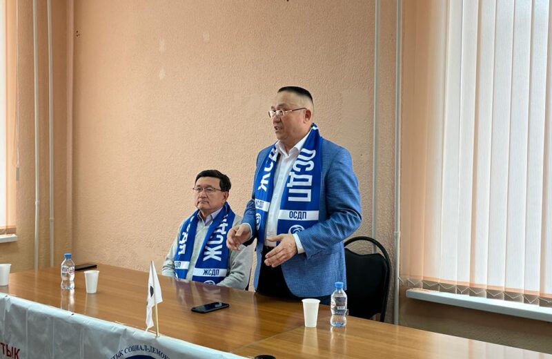 Президенттікке кандидат Нұрлан Әуесбаев Оралда