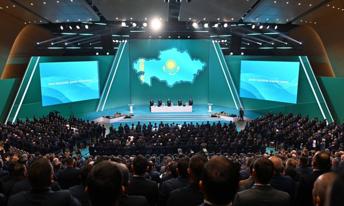 Сегодня в Астане проходит диалог-платформа сельских акимов