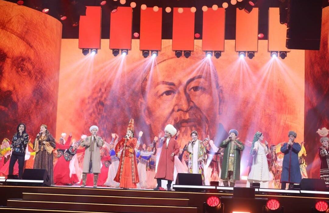 Более 1500 человек посетили концерт, посвящённый торжественной церемонии закрытия «Культурной столицы тюркского мира Актау – 2025»