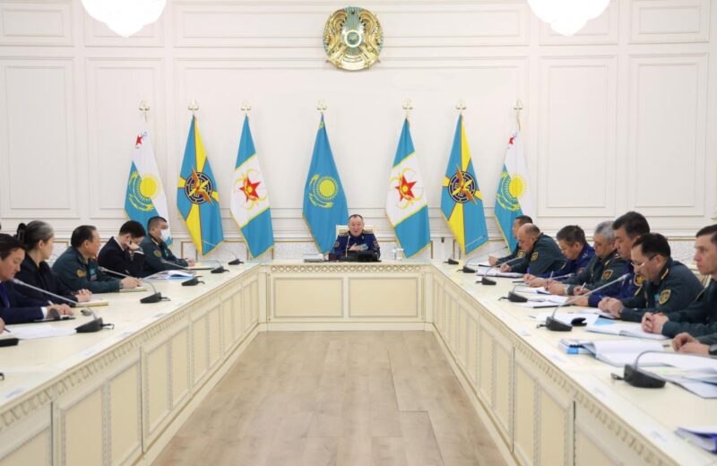 Қорғаныс министрлігінде Ұлттық құрылтай идеялары аясындағы міндеттер айқындалды