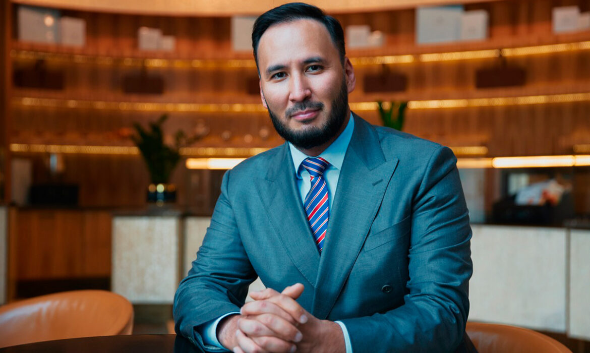 Айдарбек Ходжаназаров: конституционная реформа ориентирована на молодое поколение и создает условия для развития экономики