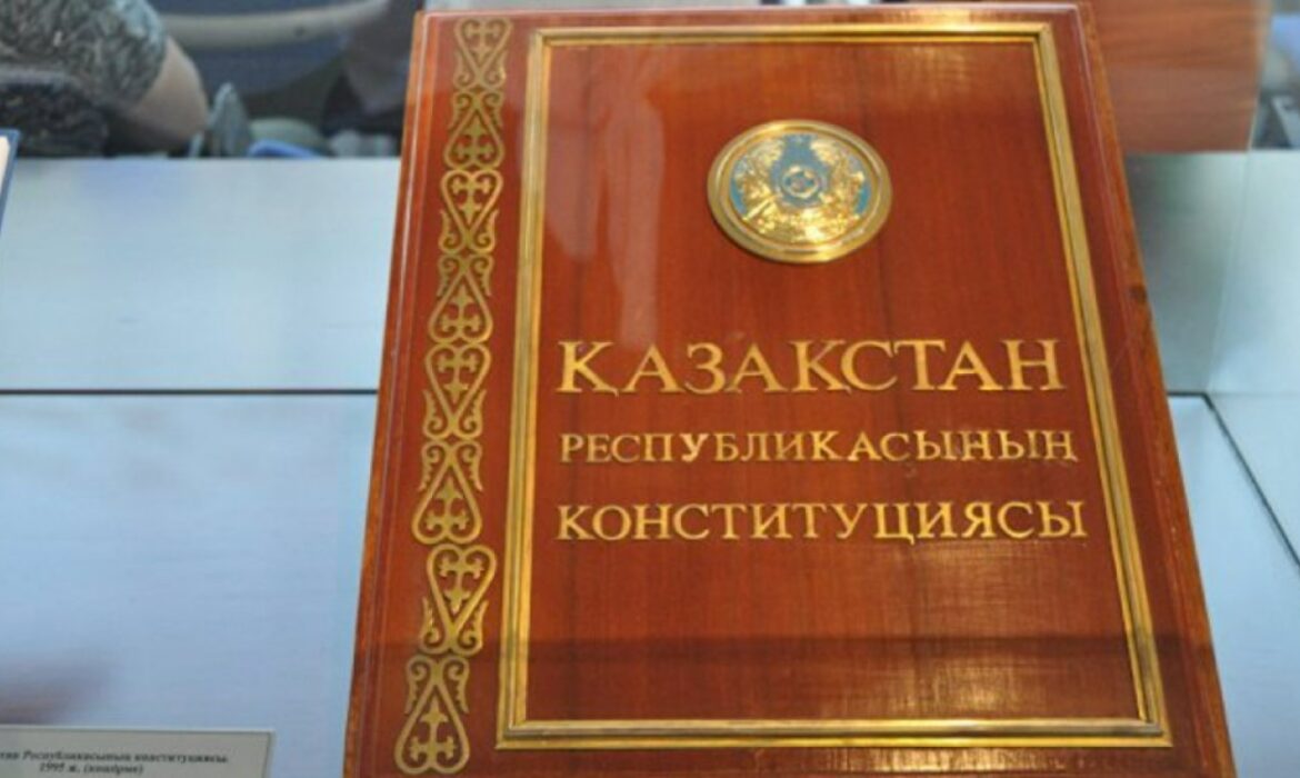 Жаңа Конституцияда өтпелі кезеңнің барлық рәсімдері, мерзімдері мен регламенттері нақты жазылады