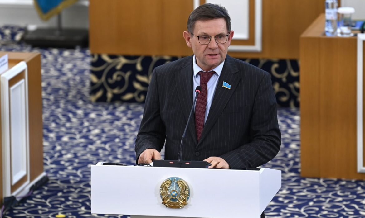 Сергей Пономарев: новая Конституция станет надежной опорой обеспечения согласия и единства в Казахстане