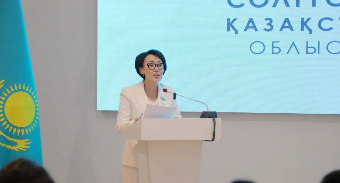 Негізгі заңға әйелдер көзқарасы: «AMANAT» партиясының Әйелдер қанаты жаңа Конституция жобасын әзірлеуге атсалысуда