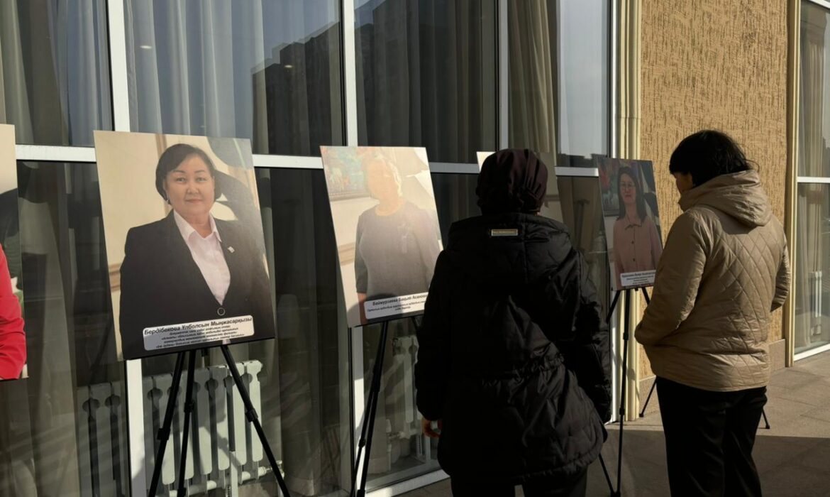 Іле ауданында «Ана бейнесі» фотокөрмесі ұйымдастырылды