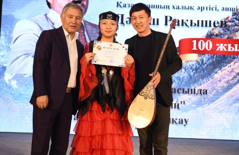 Дәнеш Рақышев – дәстүрлі ән өнерінің дара тұлғасы