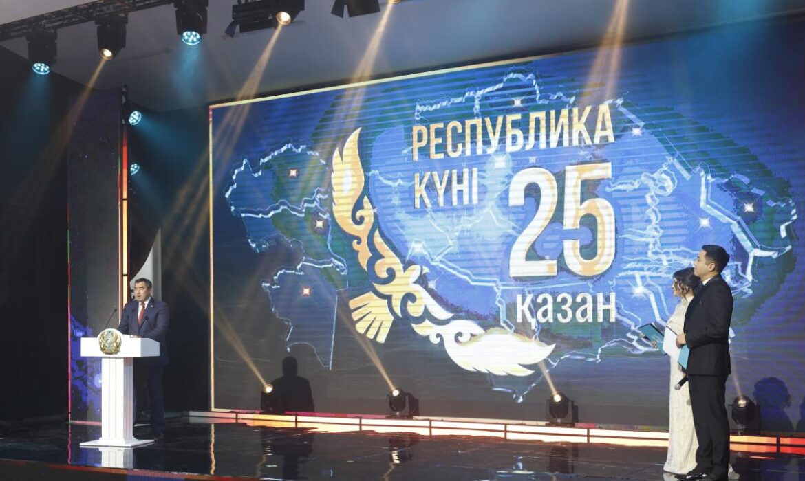 Алматы облысында Республика күні қарсаңында 35 азамат мемлекеттік марапатқа ие болды